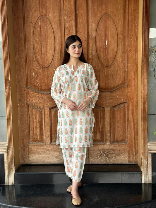 2 Pcs Women's Stiched Arabic Lawn Block Printed Suit